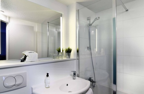 Singen Hotel | Budget-Friendly Ibis Budget Singen with Family Amenities