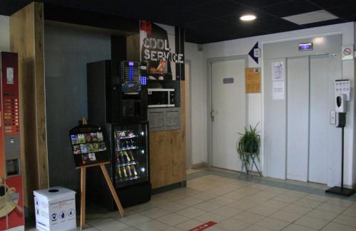 Thiers Hotel | Budget-Friendly ibis Budget Thiers: Pet-Friendly & More
