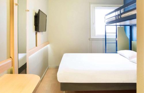 Thonon-les-Bains Hotel | Budget-Friendly ibis budget Thonon Les Bains with Great Amenities