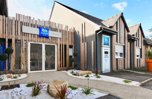 Ploeren Hotel | Budget-Friendly ibis budget Vannes - Pet and Child Friendly!