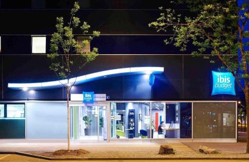 District 5 Hotel | Budget-Friendly ibis budget Zurich City West with Great Amenities