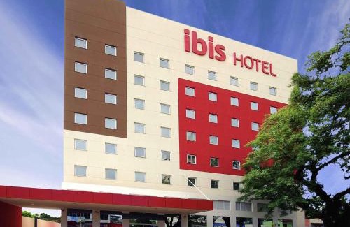 Centro Hotel | Discover ibis Cascavel: Pet-Friendly with Great Amenities
