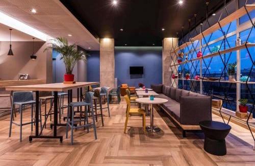 Chia Hotel | Pet-Friendly ibis Chia: Family and Accessible Amenities