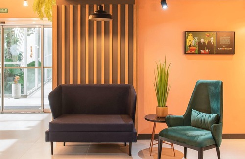 Batel Hotel | Discover ibis Curitiba Batel: Rated 8.6 with Spa & Dining