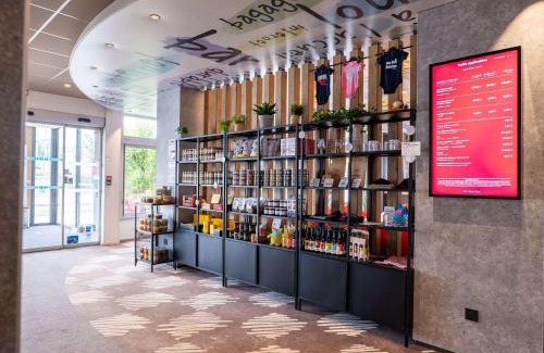 Faubourg-Raines Hotel | Pet-Friendly ibis Dijon Gare with Top Amenities Awaiting You