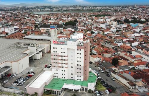 Santana Hotel | Pet-Friendly ibis Feira de Santana with Great Reviews