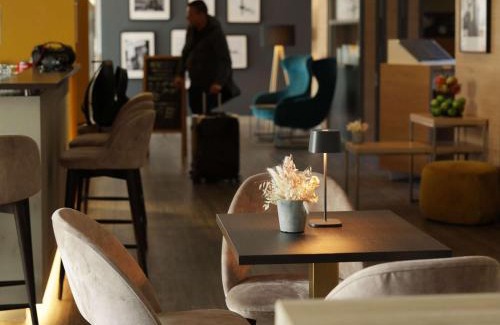 Gutleutviertel Hotel | Comfortable Stay at ibis Frankfurt Centrum with Great Amenities