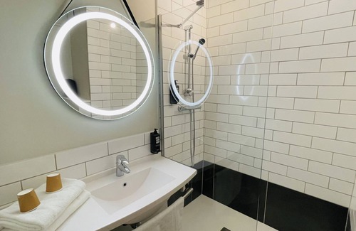 Gap Hotel | Eco-Friendly ibis Gap Centre: Family Friendly & Spa Amenities
