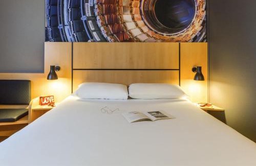 Lancy Hotel | ibis Genève Petit Lancy