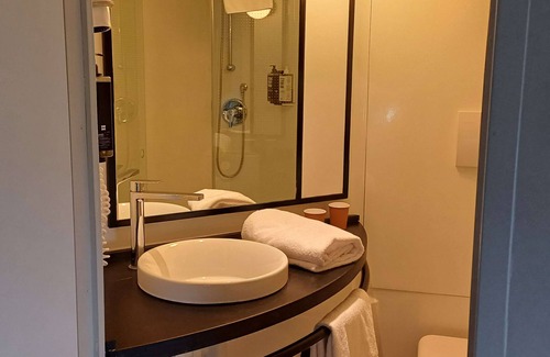 Alicante Hotel | Convenient Ibis Hotel Alicante with Spa and Family Amenities