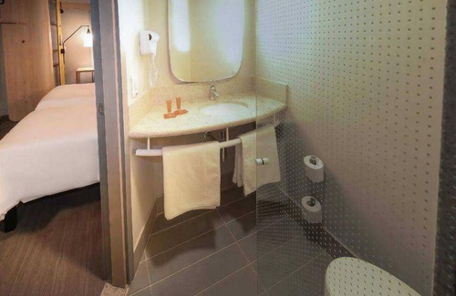 Juazeiro do Norte Hotel | Top-Rated ibis Juazeiro do Norte with Family-Friendly Amenities