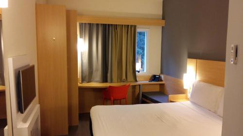 Salvaterra Hotel | Comfortable Stay at ibis Juiz de Fora with Great Amenities