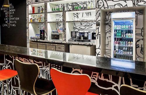 Salvaterra Hotel | Comfortable Stay at ibis Juiz de Fora with Great Amenities