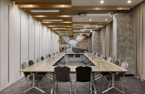 Solomjanskyj Hotel | Discover Ibis Kyiv Railway Station: Guest Rated 9.1/10