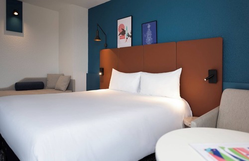 Pornichet Hotel | Stylish ibis La Baule Pornichet Plage with Family Amenities