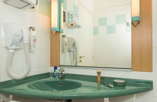 La Bresse Hotel | Relaxing Stay at ibis La Bresse Gerardmer with Spa & Dining