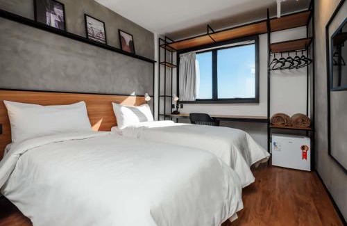 Lavras Hotel | Pet-Friendly ibis Lavras: Guest Rated 9/10 with Breakfast