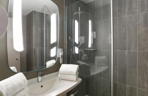 Harfleur Hotel | Pet-Friendly Ibis Le Havre Sud Harfleur with Breakfast