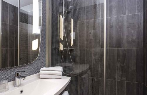 Saint-Laurent Hotel | Pet-Friendly Retreat at ibis Liège Centre Opéra