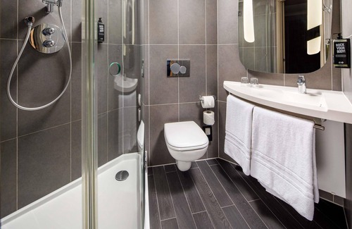 Canning Town Hotel | Discover ibis London Canning Town: Rated 9.2, Family-Friendly