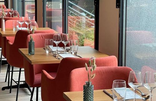 Saulaie - Claveliere Hotel | Pet-Friendly Stay at ibis Lyon Sud Oullins with Breakfast
