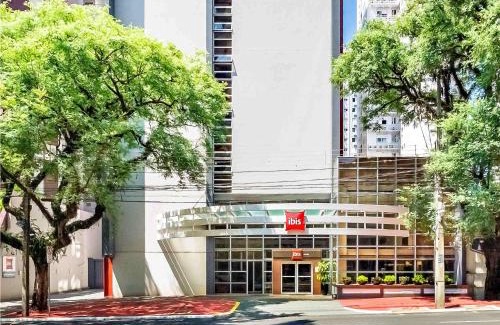 Zona 01 Hotel | Pet-Friendly Ibis Maringa with Eco Amenities and Breakfast