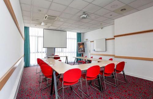 Saint-Charles Hotel | Convenient Stay at ibis Marseille Centre Gare Saint Charles
