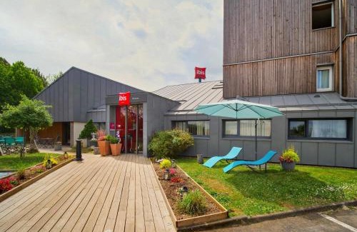 Nemours Hotel | Pet-Friendly Stay at ibis Nemours with Family Amenities