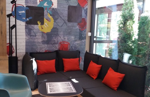 Nuits-Saint-Georges Hotel | Comfortable ibis Nuits Saint Georges with Family-Friendly Amenities