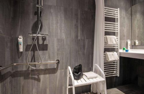 Nuits-Saint-Georges Hotel | Comfortable ibis Nuits Saint Georges with Family-Friendly Amenities