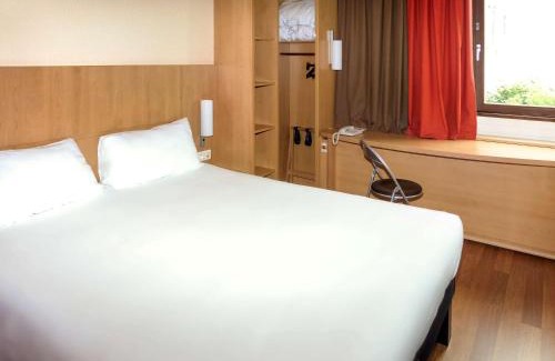 Perigueux Hotel | Pet-Friendly ibis Périgueux Centre with Breakfast Included