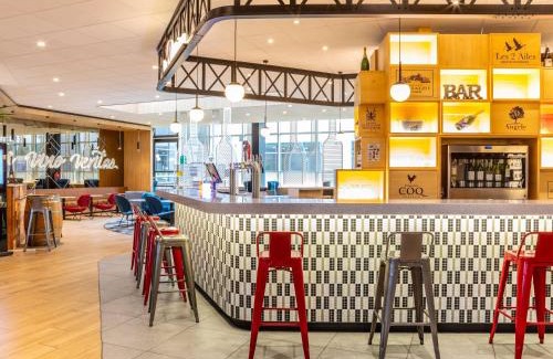 Tremblay-les-Gonesse Hotel | Convenient Stay at ibis Paris CDG Airport with Great Amenities