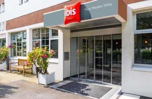 Meudon-la-Foret Hotel | Discover ibis Paris Meudon Velizy: Pet-Friendly Comfort