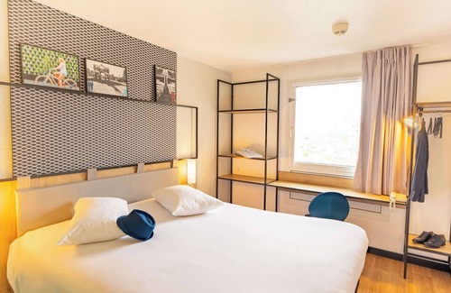 Vanves Hotel | Cozy ibis Paris Porte de Vanves with Spa and Restaurant