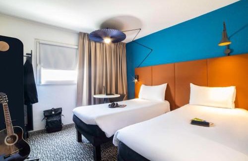 Charenton-le-Pont Hotel | Comfortable ibis Paris porte de Bercy with Pet-Friendly Options
