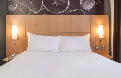 Saint-Lambert Hotel | Comfortable ibis Paris Vaugirard with Spa & Breakfast Included