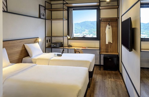 Centro Hotel | Discover Ibis Plaza Balneario Camboriu - Rated 9/10, Family-Friendly