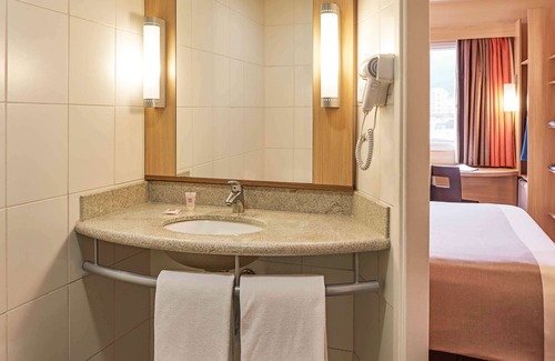 Regiao Urbana Homogenea IX Hotel | Discover Ibis Pocos De Caldas: Spa & Family-Friendly Stays