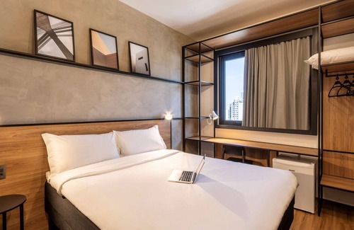 Centro Hotel | Stylish Ibis Ponta Grossa with Spa and Breakfast Included