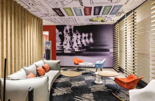 Boa Viagem Hotel | Pet-Friendly Stay at ibis Recife Aeroporto with Breakfast