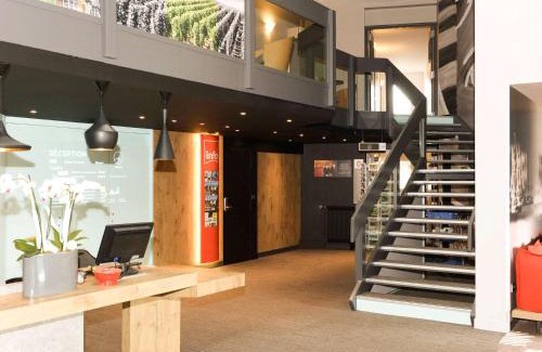 Muire - Haubette Hotel | Pet-Friendly ibis Reims Tinqueux with Great Amenities