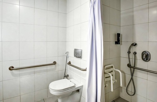 Zona Sul Hotel | Discover ibis Rio de Janeiro Botafogo with Pool & Spa