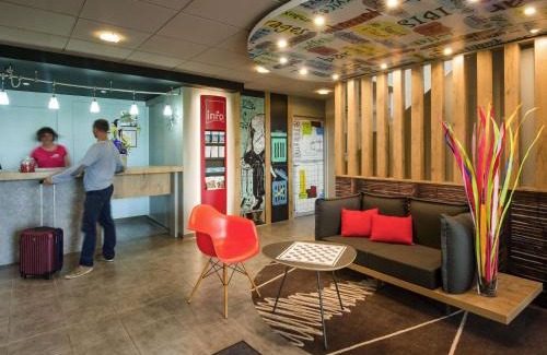 Saint-Rambert-d'Albon Hotel | Cozy ibis Saint Rambert d'Albon: Pet Friendly & Family Oriented
