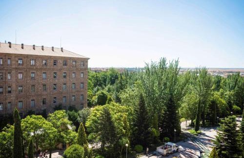 Santo Tomas Hotel | Pet-Friendly Ibis Salamanca with Top Amenities Await You