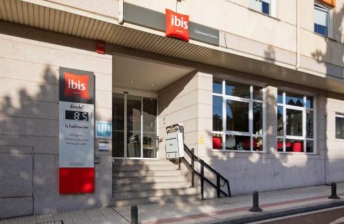 Santo Tomas Hotel | Pet-Friendly Ibis Salamanca with Top Amenities Await You