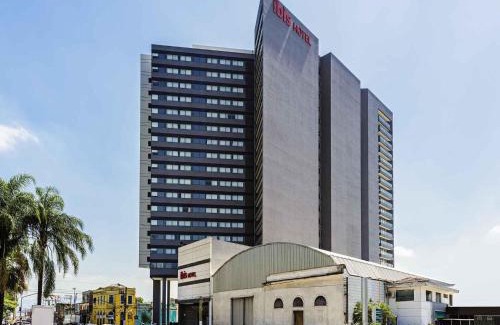 Santos Hotel | Discover ibis Santos Valongo: Pet-Friendly & Accessible Stay