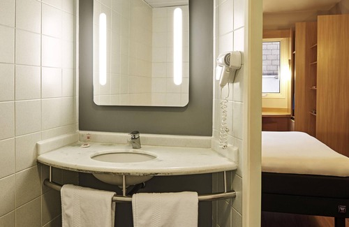 Sao Jose do Rio Preto Hotel | Comfortable Stay at ibis Sao Jose do Rio Preto with Spa & Dining