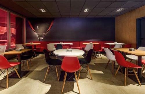 Vila Nova Conceicao Hotel | Comfortable Stay at ibis Sao Paulo Ibirapuera with Pets Welcome