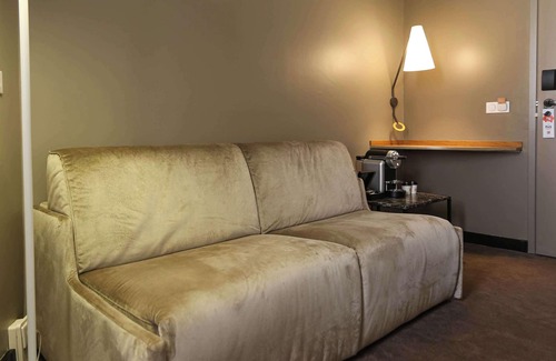 Centre Ville Hotel | Eco-Friendly Relaxation at ibis Sfax with Pool & Spa