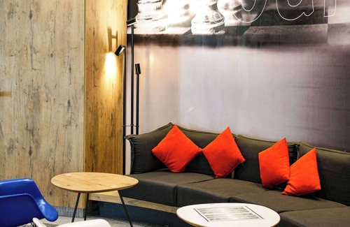 Centre Ville Hotel | Eco-Friendly Relaxation at ibis Sfax with Pool & Spa